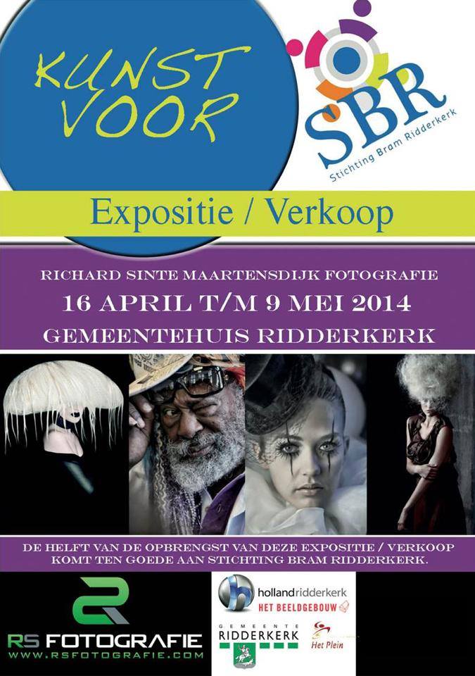 Expositie Fotograaf Richard Sinte Maartensdijk levert Stichting Bram € 250,- op